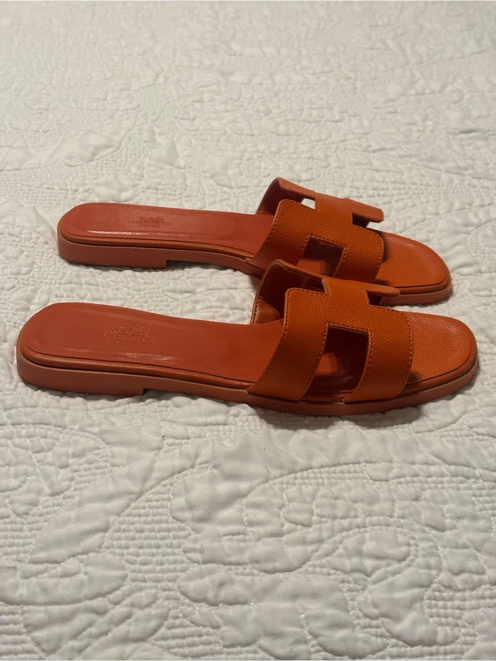 Hermes Orange Enamel Oran Leather Slide Sandals - Picture 10 of 12